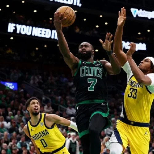 Jaylen Brown cetak 44 poin, Celtics bungkam Pacers 142-105 